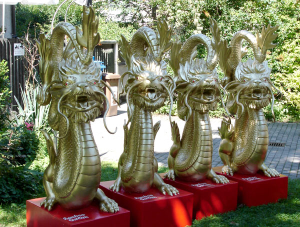 Design & Skulpturgestaltung für chinesische Drache